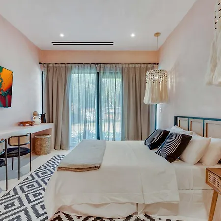 Artisan Studio- Breakfast Nook By Design District